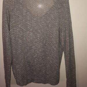 Comfy oversized sweater!